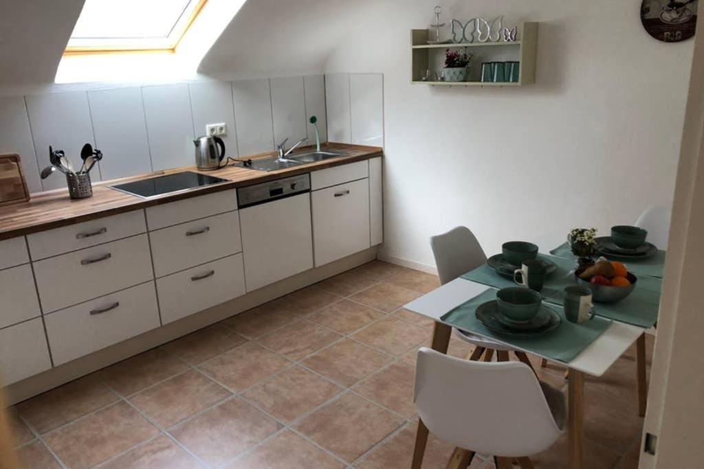 Ferienwohnung Und Monteurwohnung Matthies Naehe Koeln 30Km Kurten ภายนอก รูปภาพ